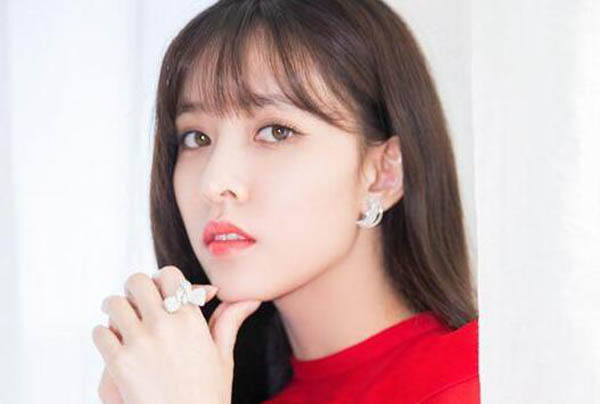 ˭ݵƷ ಿӾƴ